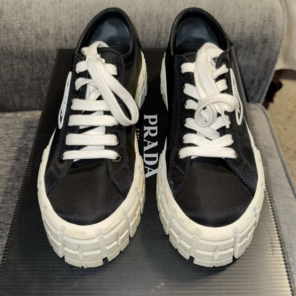 Prada platform lug sole sneakers - Picture 3 of 10